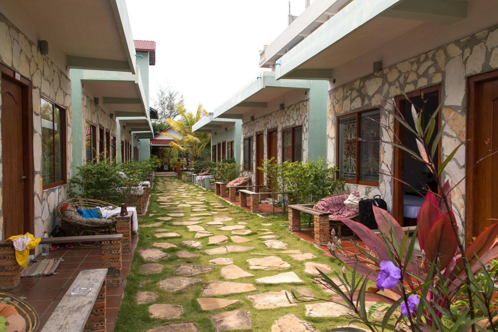 Golden River Resort Sihanoukville Extérieur photo