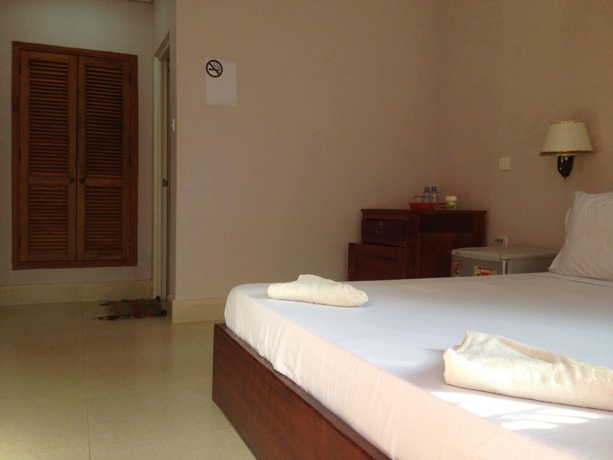 Golden River Resort Sihanoukville Extérieur photo